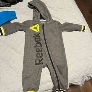 Baby clothes